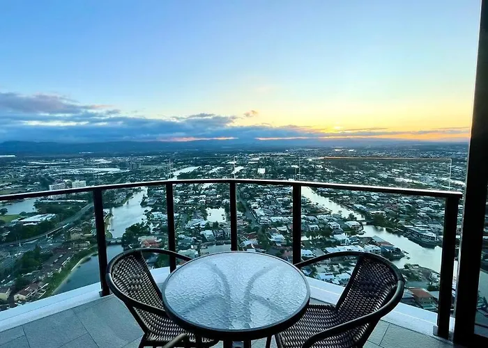 Broadbeach Luxury Casino Riverview Skyline 2Bedroom Apt 48F