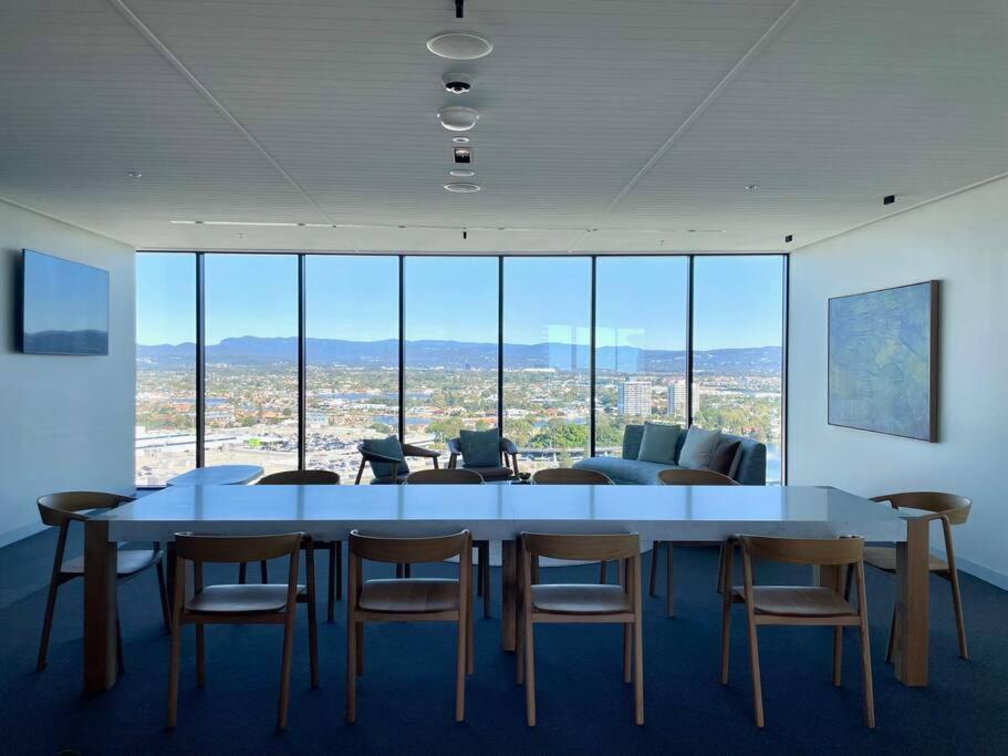 Broadbeach Luxury Casino Riverview Skyline 2bedroom Apt 48f * Gold Coast