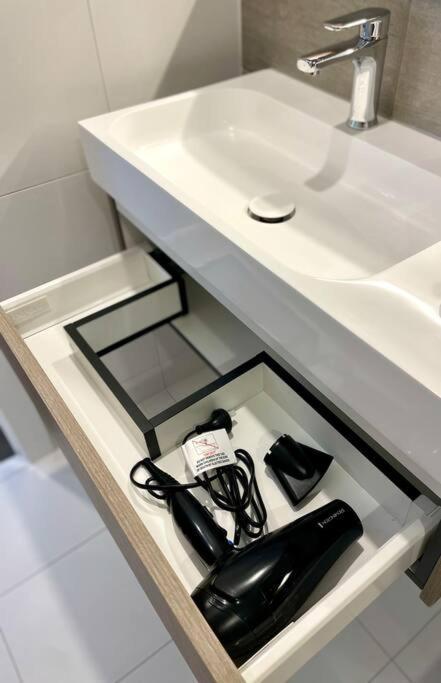 Broadbeach Luxury Casino Riverview Skyline 2bedroom Apt 48f Apartment Gold Coast