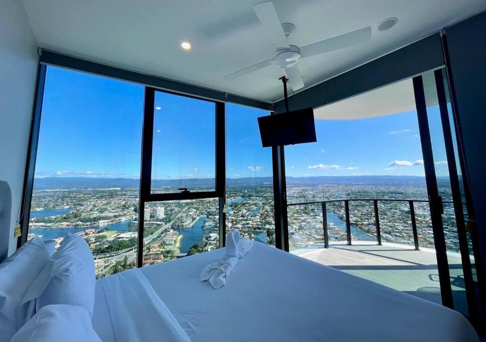 Broadbeach Luxury Casino Riverview Skyline 2bedroom Apt 48f Apartment Gold Coast