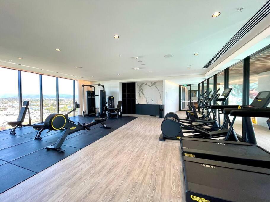 Broadbeach Luxury Casino Riverview Skyline 2bedroom Apt 48f Apartment
