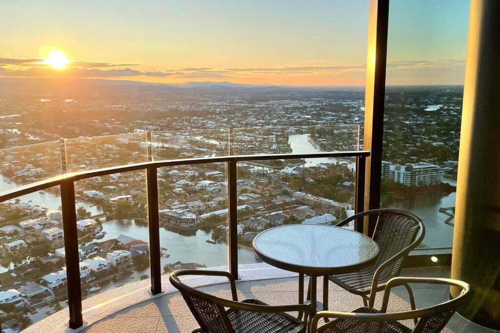 Apartment Broadbeach Luxury Casino Riverview Skyline 2bedroom Apt 48f
